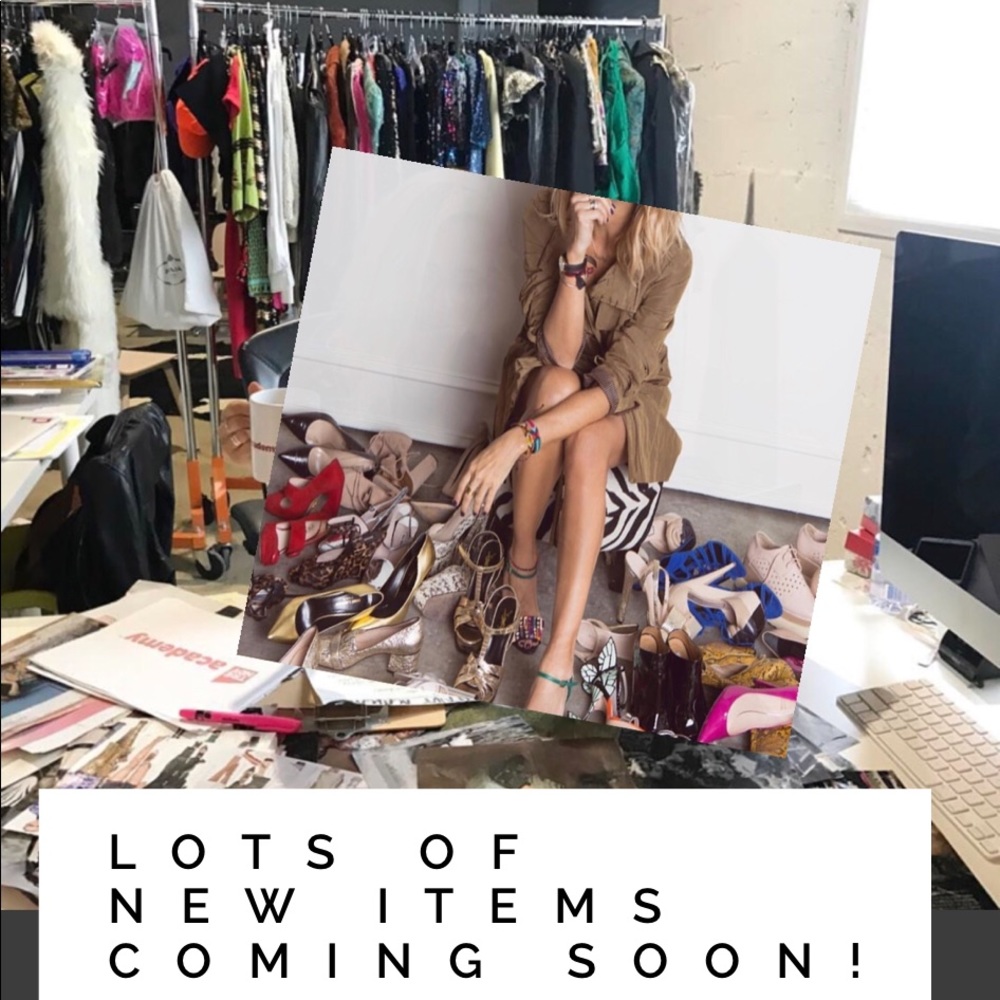 WELCOME TO MY CLOSET